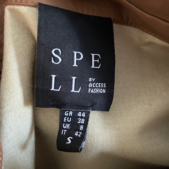 Chic Long Sleeve Belted Dress in Brown - Picture 2 of 7